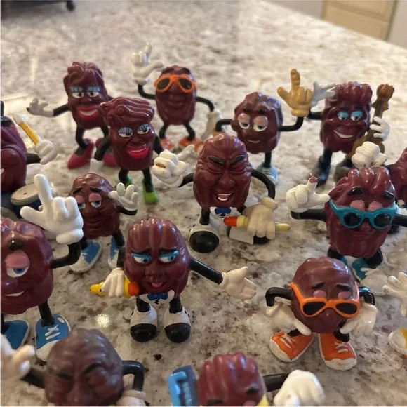 Vintage 1987-1988 The California Raisins PVC Figures Lot
